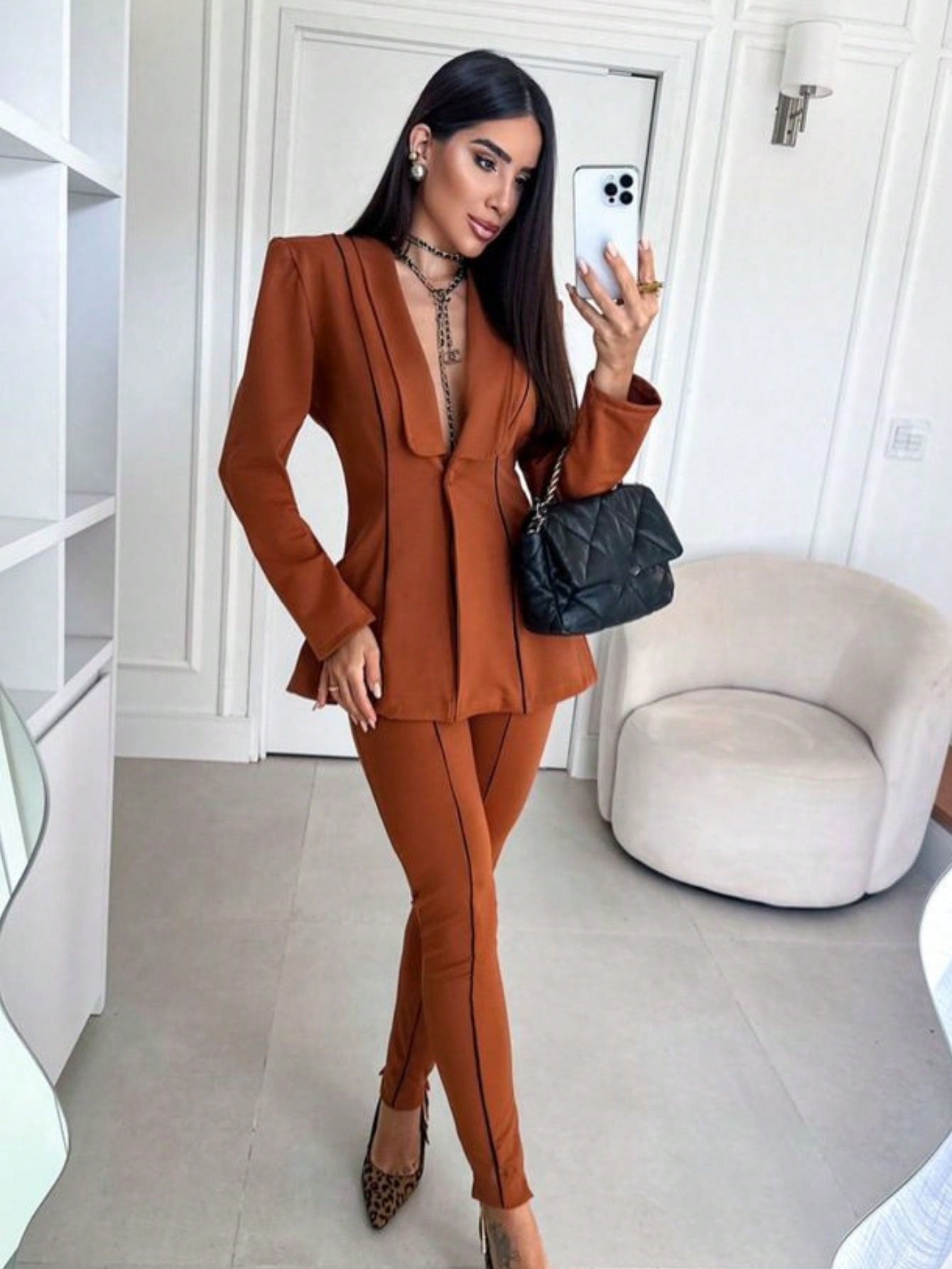 Terninho Elegante e Versátil: Blazer Calça de Alfaiataria - Mabilan