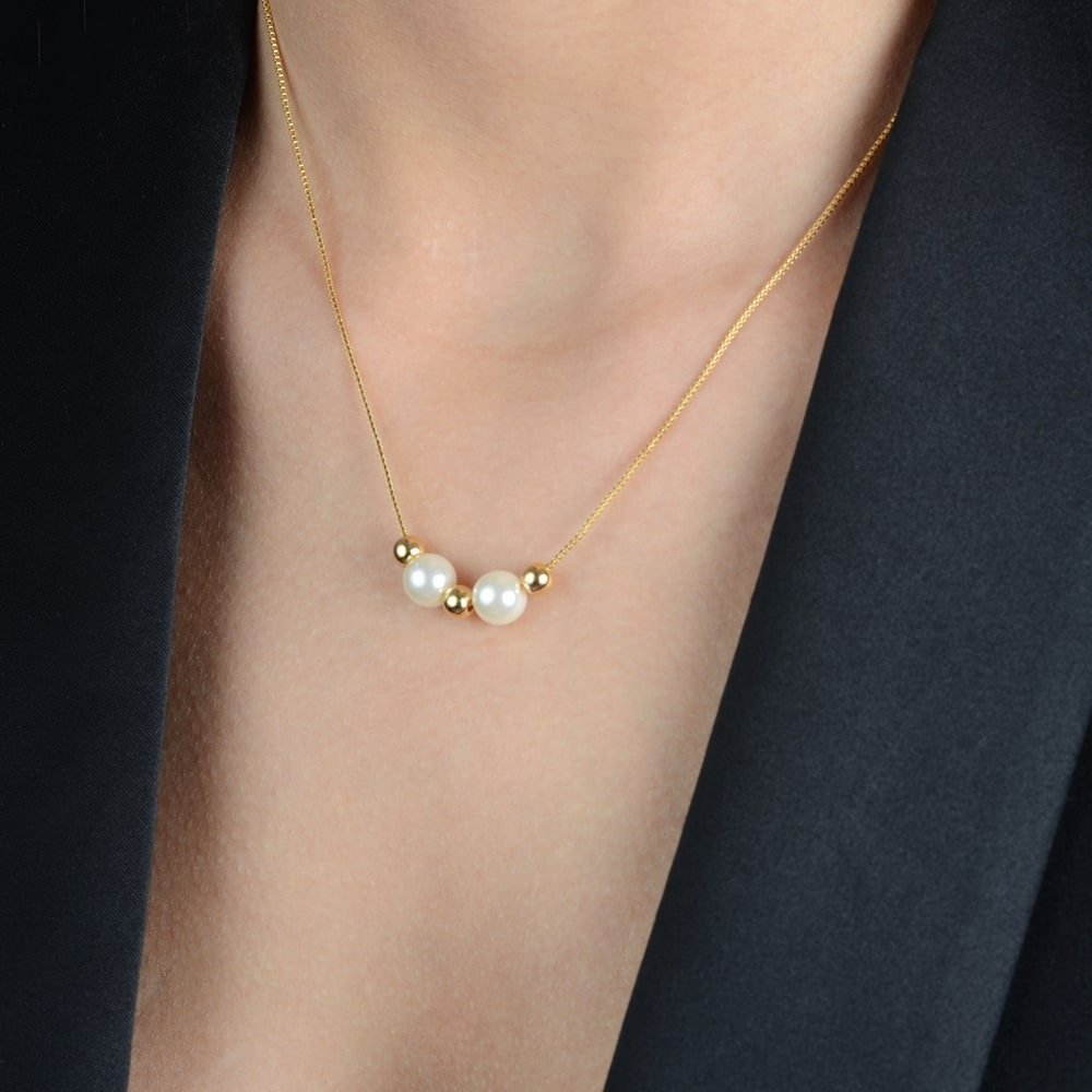 Colar Dourado de Pérolas e Esferas Ouro 24K - Mabilan