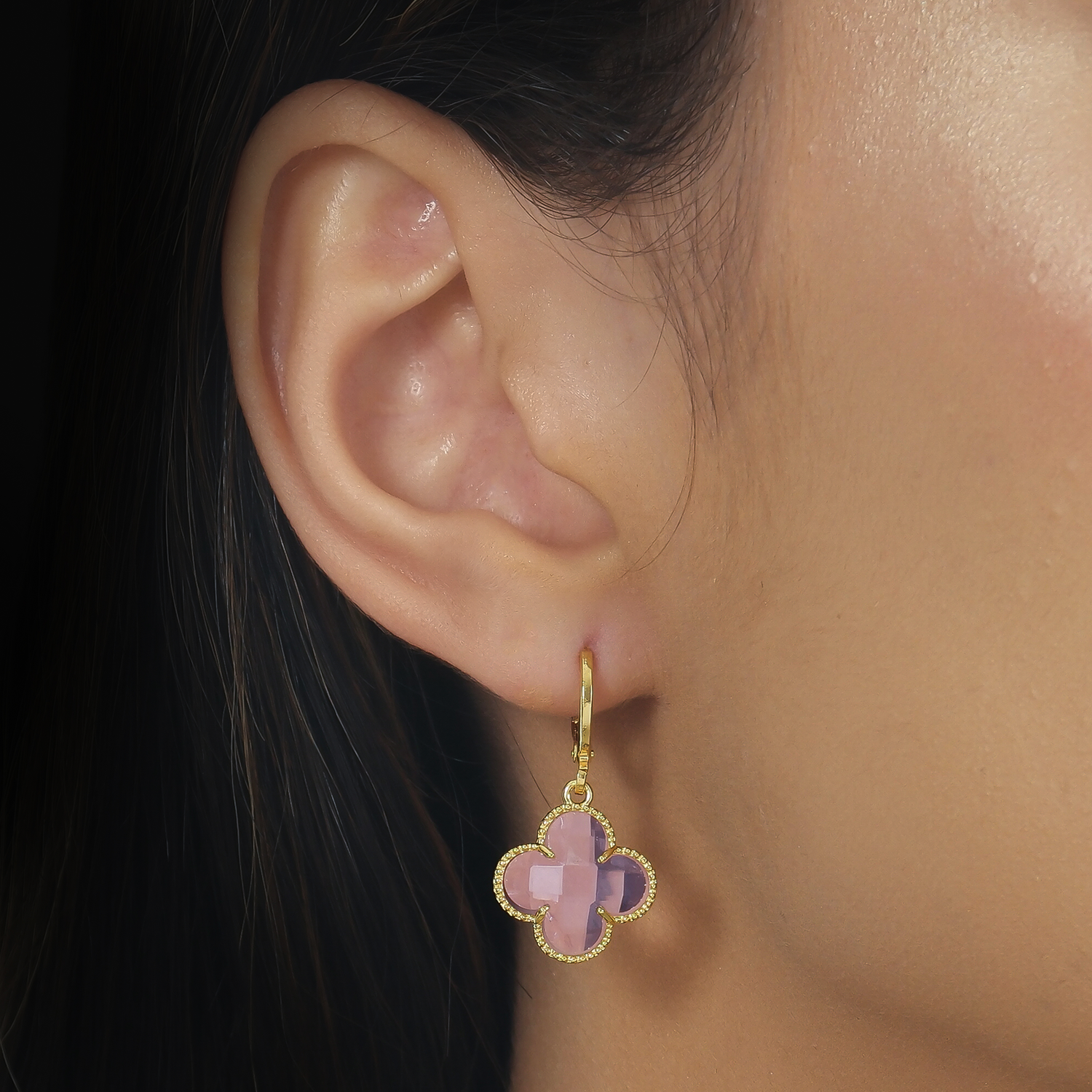 Brinco Trevo Zircônia Rosa 24K Mabilan + Promoção: 3 por 2