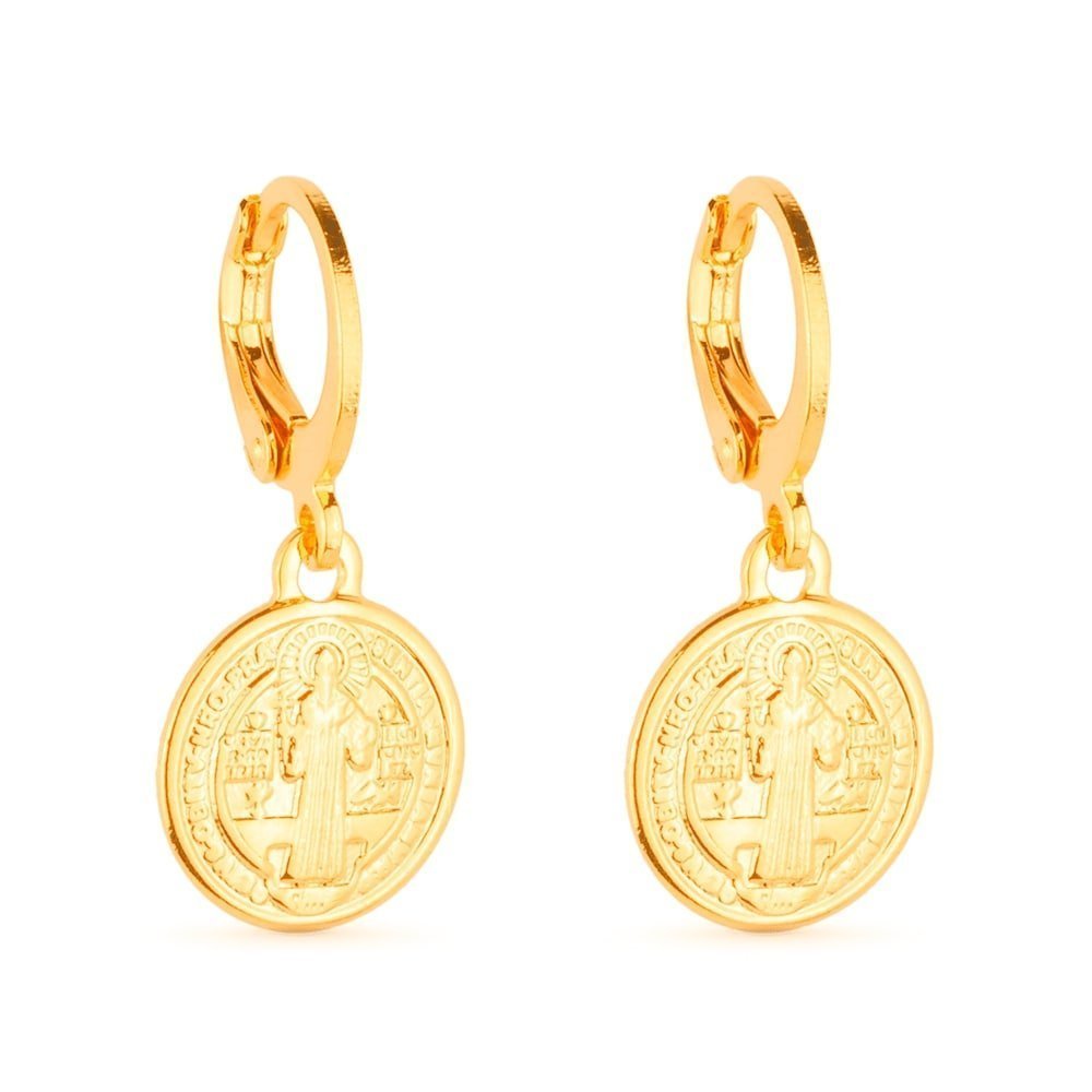 Brinco Dourado de Argolinha Com Medalha Religiosa Ouro 24K -Mabilan