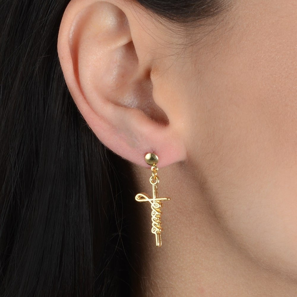 Brinco Dourado de Cruz com a palavra Jesus Ouro 24K