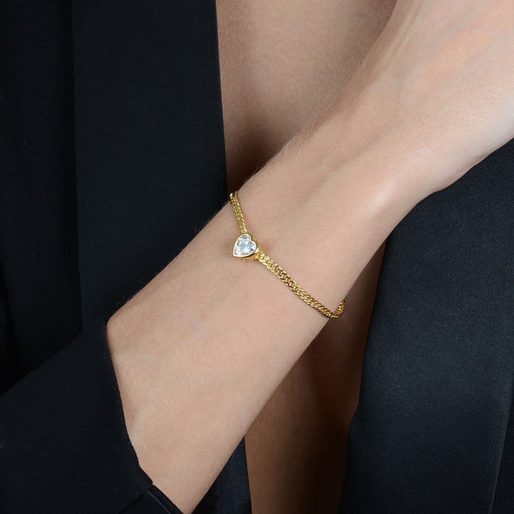Pulseira Dourada com Pedra de Coração em Zircônia Ouro 24K - Mabilan